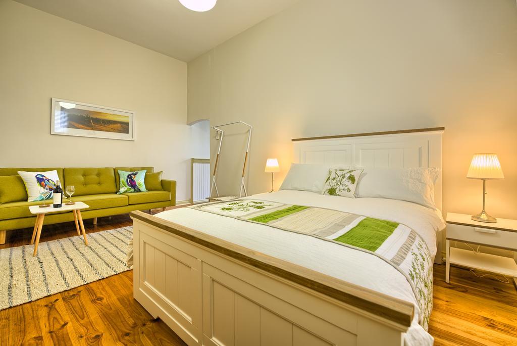 Spencer Suites Όλμπανι Εξωτερικό φωτογραφία